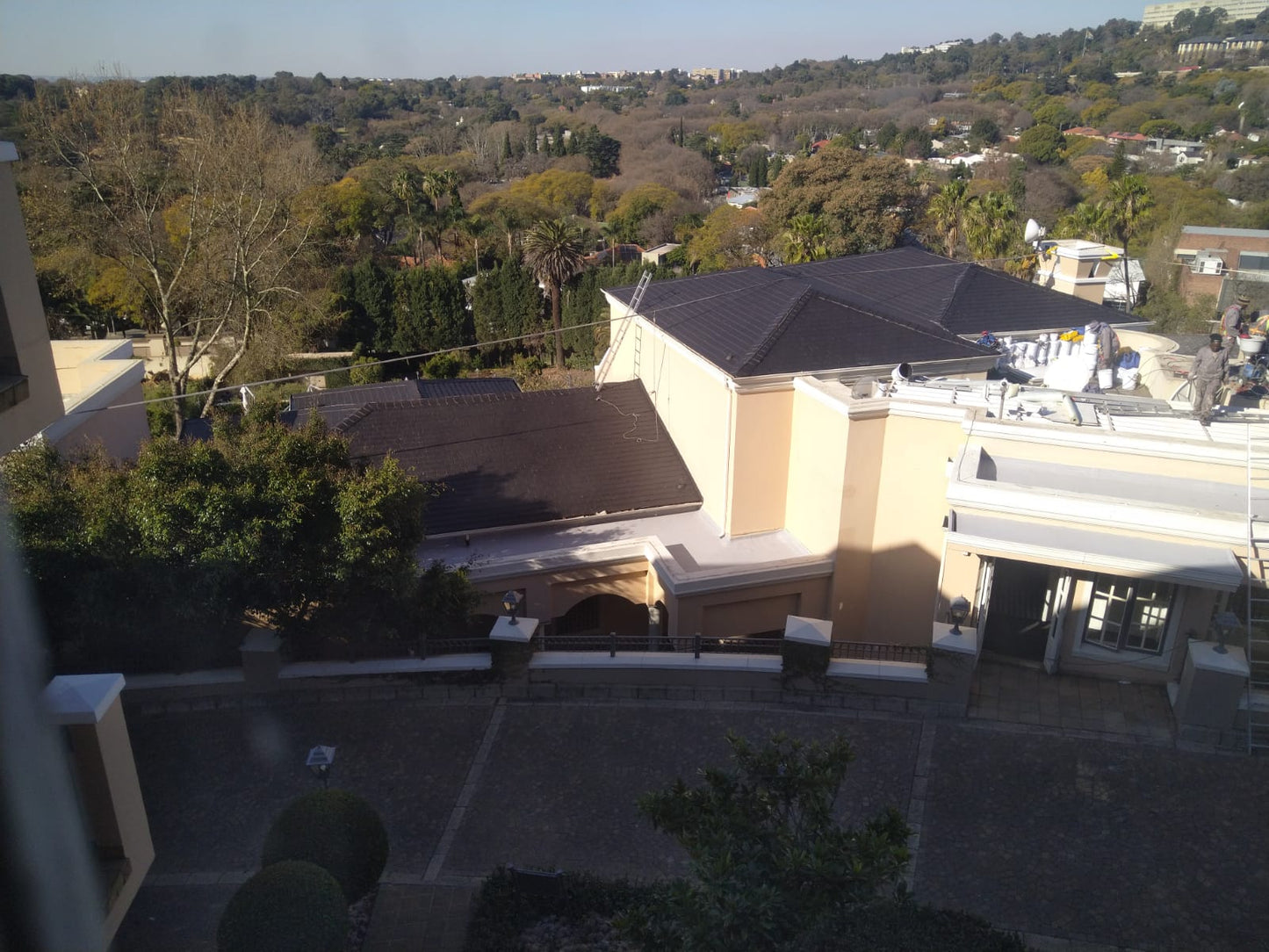 AsbestoFlex – Flexible Acrylic Coating for Asbestos Roofs